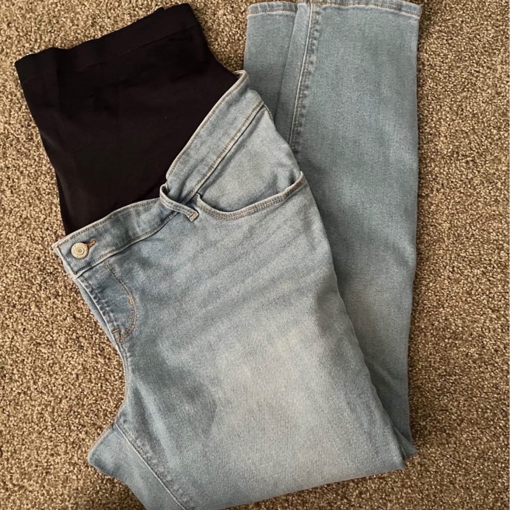 Old Navy Rockstar Super Skinny Maternity Jeans – Brand New